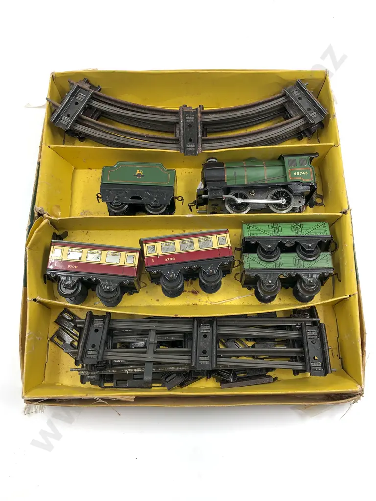 Part Boxed Hornby O Gauge Clockwork No 30 Passenger Set Image 1++