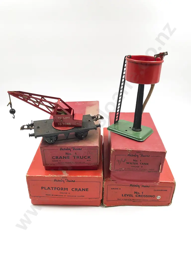 Hornby O Gauge Boxed Level Crossing Image 1++