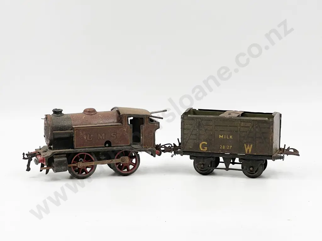 Hornby O Gauge Carton Qty Track and Qty Engines and Wagons Image 1++