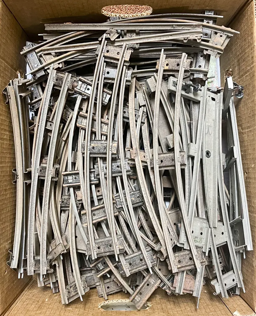 Hornby O Gauge Carton Qty Track and Accessories and Wagons Image 1++