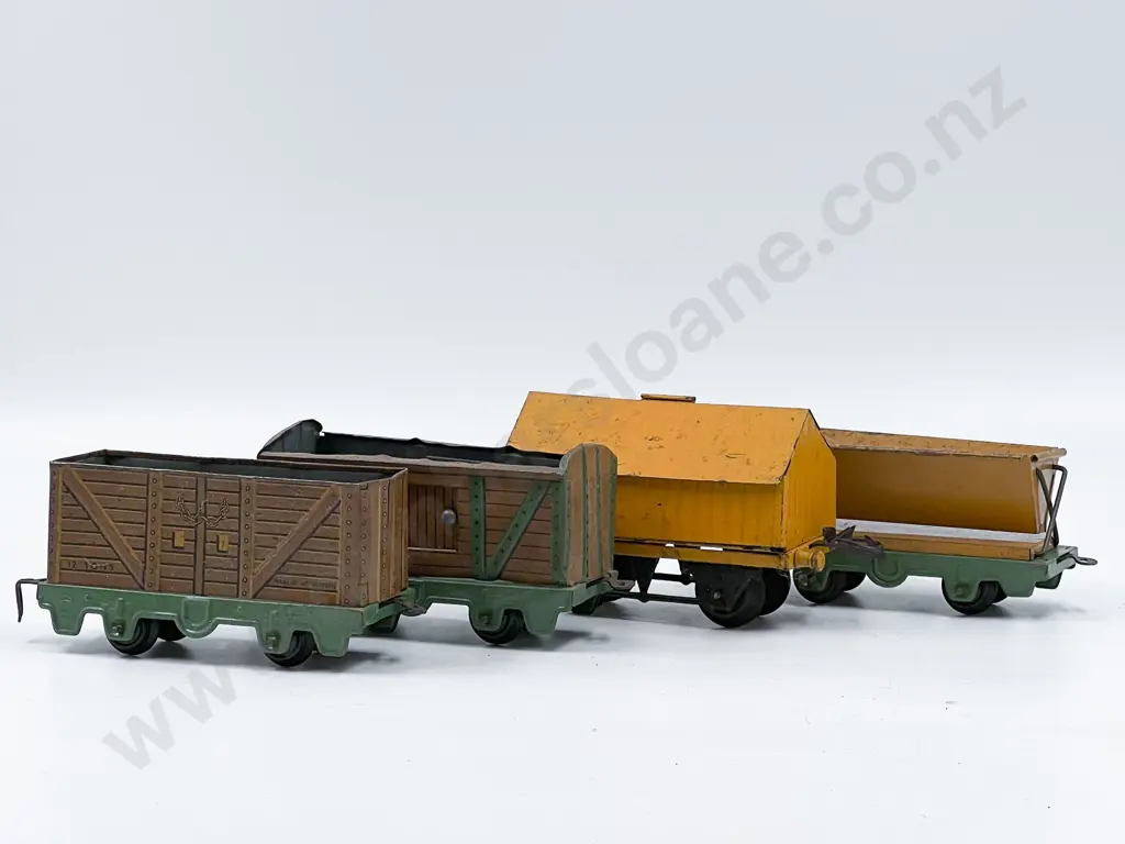 Hornby O Gauge Carton Qty Track and Accessories and Wagons Image 1++