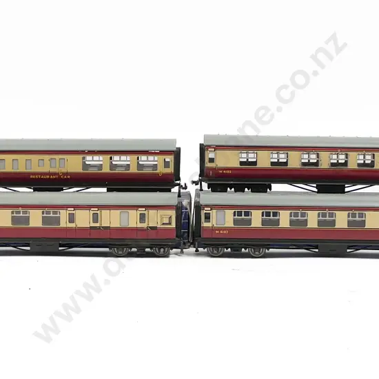 Hornby Dublo Boxed Four Corridor Coaches