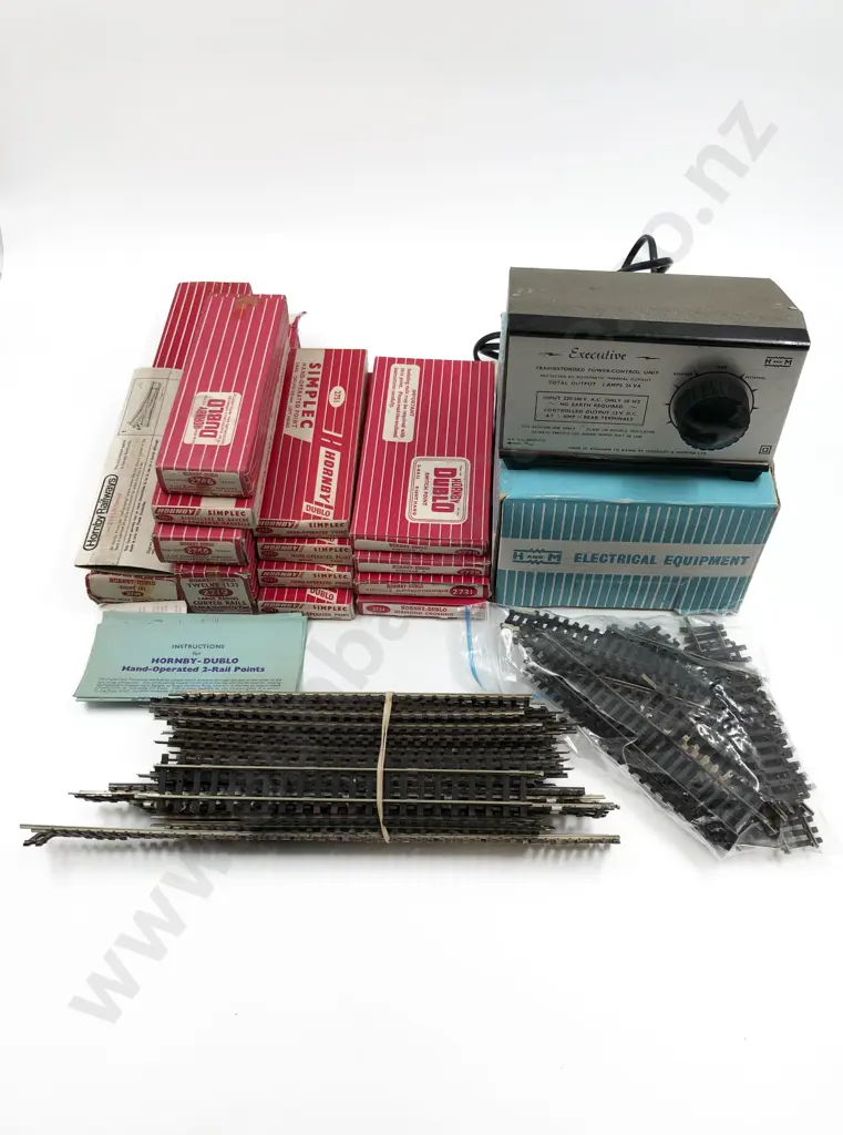 Hornby Dublo Boxed and Unboxed Track Image 1++
