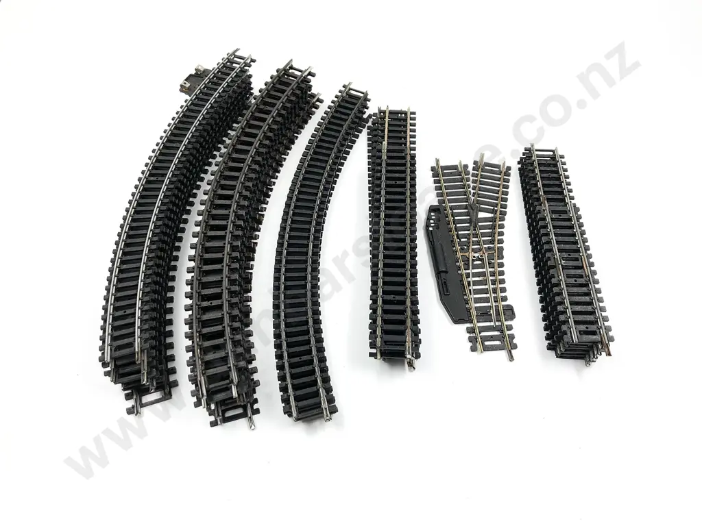 Hornby Tank Locomotive Image 1++