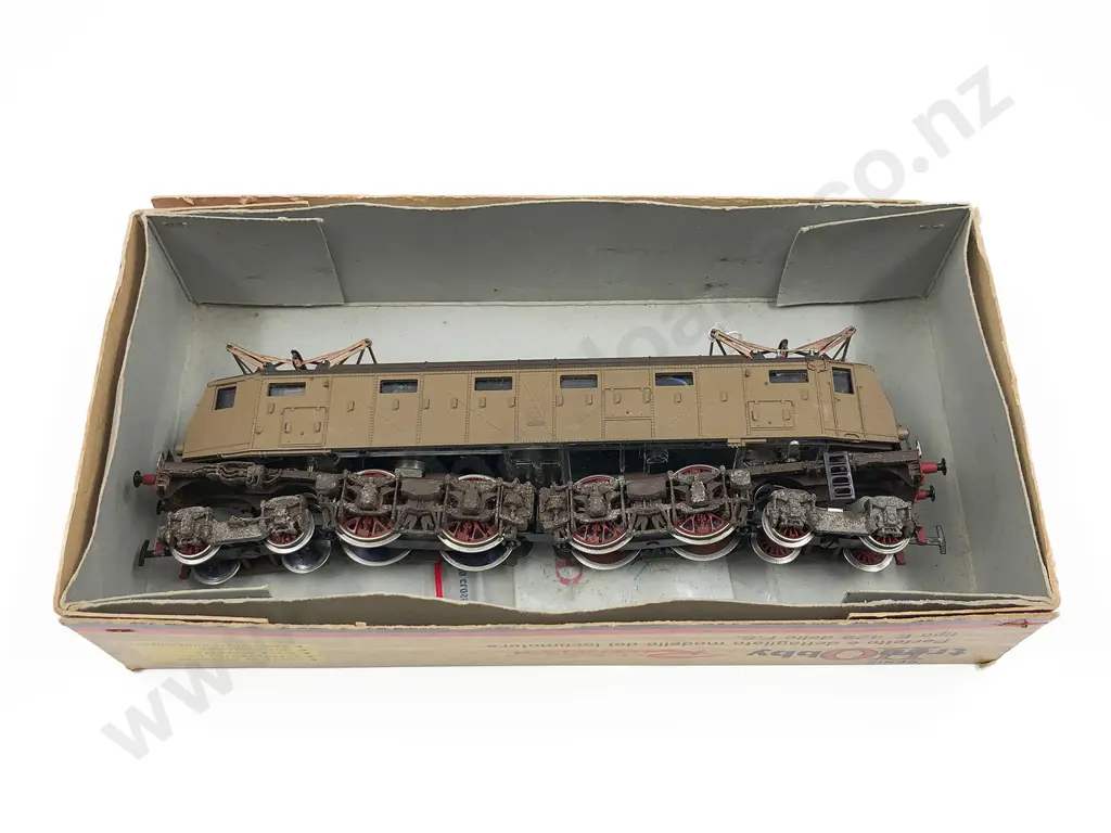 Rivarossi Part Boxed HO Locomotive Type E.428 Constructed Model Image 1++