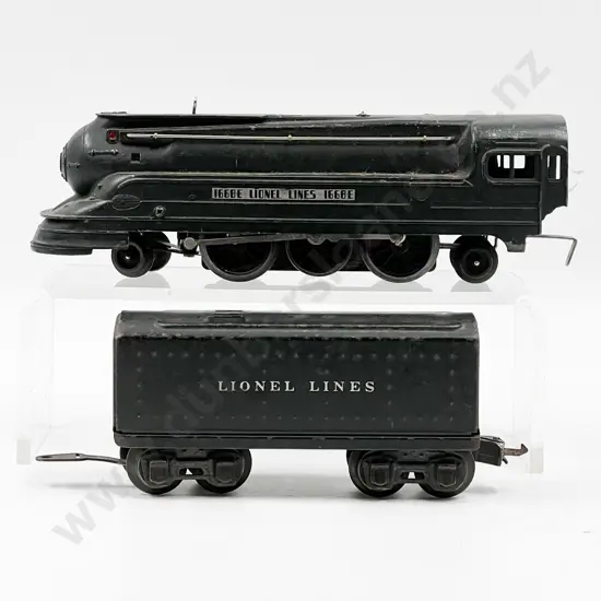 Lionel Lines O Gauge Electric Locomotive and Tender