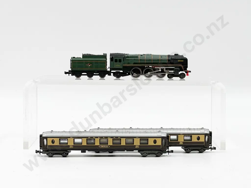 N Gauge Trix and Lima Railway Image 1++