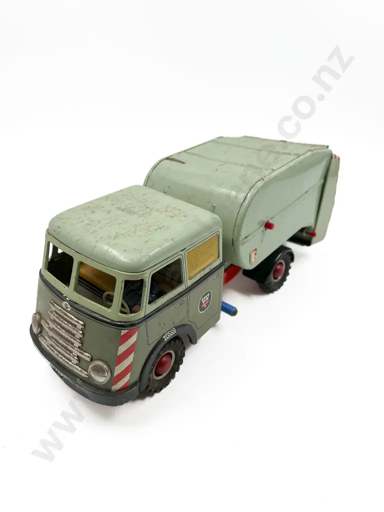 Arnold Western Germany Refuse Truck Image 1++