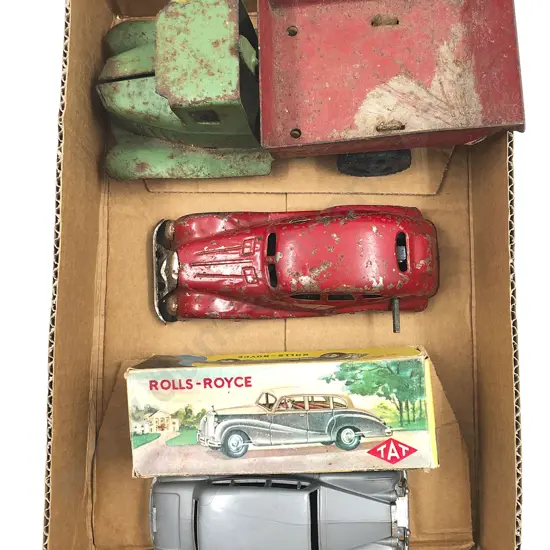 Tinplate Tip Truck