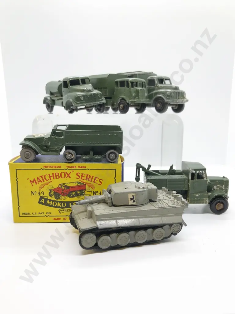 Boxed Matchbox A Moko Lesney No49 Army Half Track Mk III Image 1++