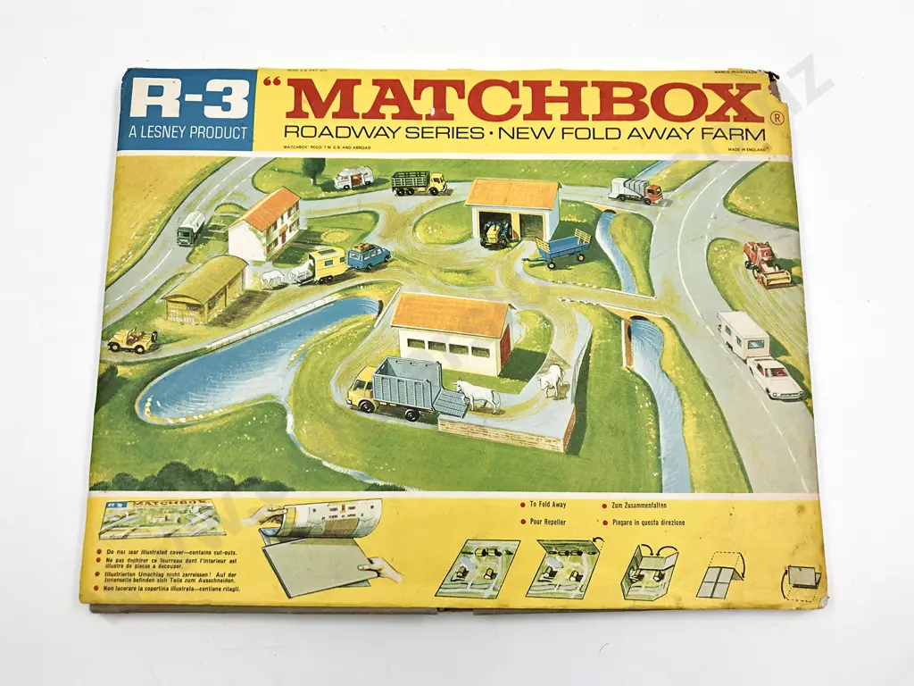 Matchbox R-3 Road Series New Fold Away Farm Image 1++