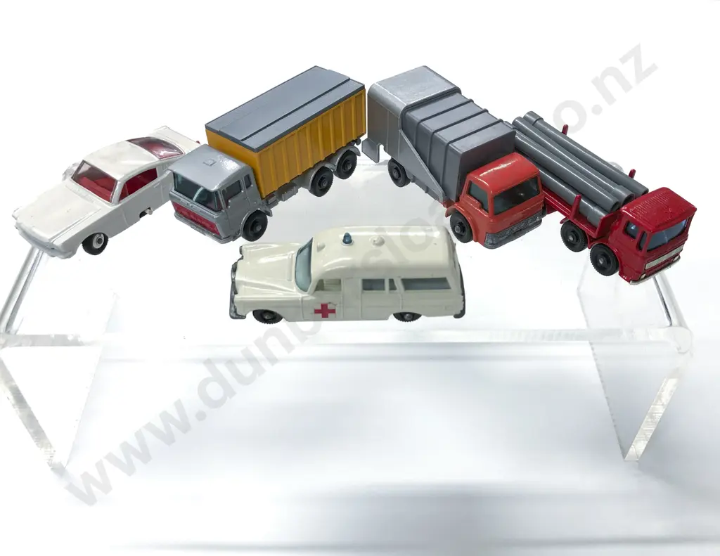 Five Boxed Matchbox Early Issue 1-75 Models Image 1++