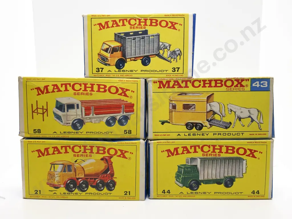 Five Boxed Matchbox Early Issue 1-75 Models Image 1++
