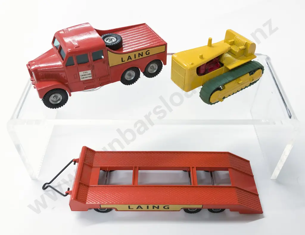 Boxed Matchbox Series King Size K-8 Tractor and Transporter Image 1++