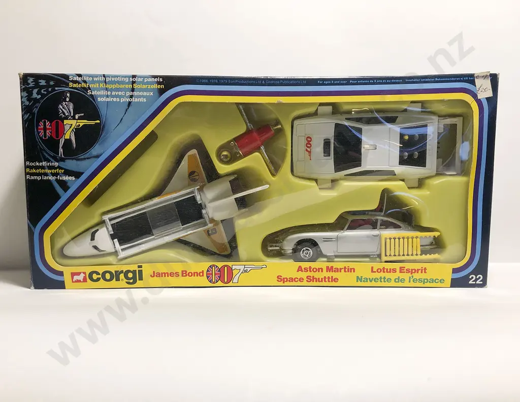 Corgi Boxed No22 James Bond 007 Image 1++