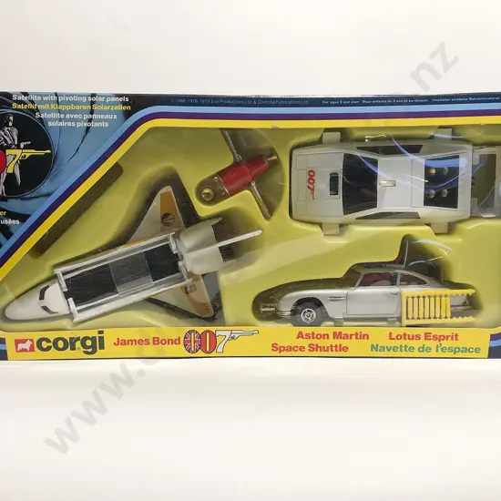 Corgi Boxed No22 James Bond 007