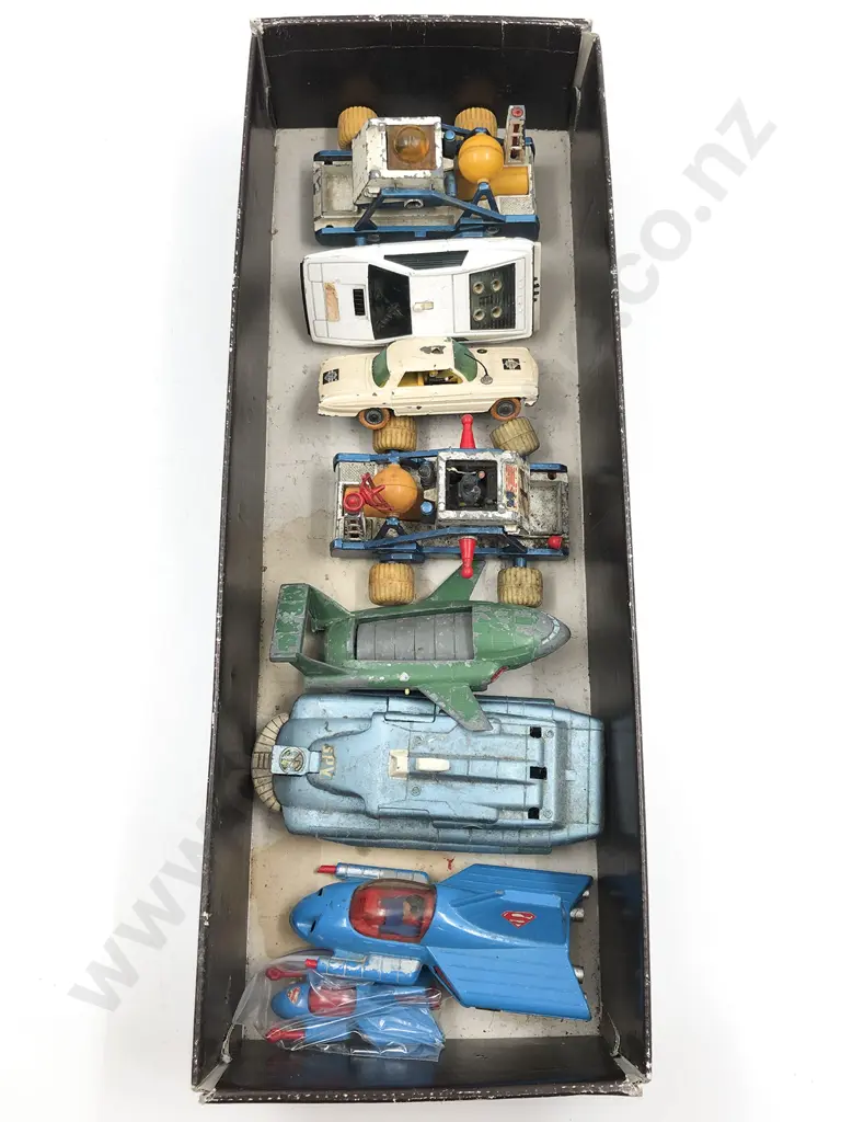 Eight Corgi & Dinky Various Models Image 1++