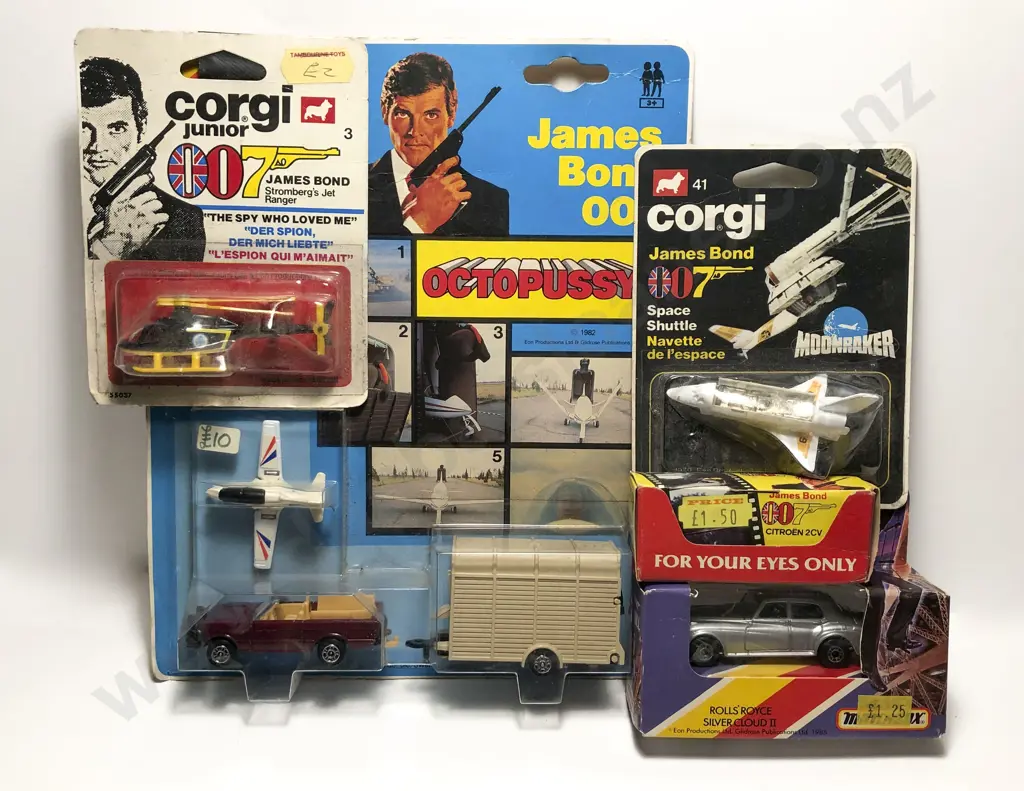 Boxed Corgi and Matchbox James Bond 007 Image 1++