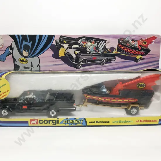 Corgi Boxed No3 Batmobile and Batboat