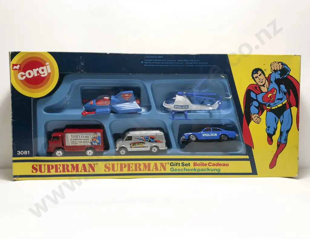 Corgi Boxed 3081 Superman Gift Set Image 1++