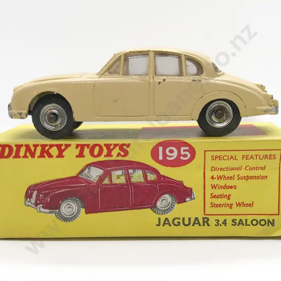 Boxed Dinky No195 Jaguar 3.4 Saloon