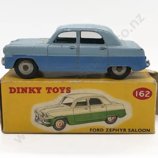 Boxed Dinky No162 Ford Zephyr Saloon