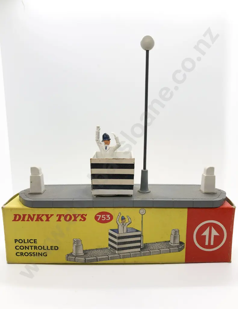 Boxed Dinky No753 Police Controlled Crossing Image 1++