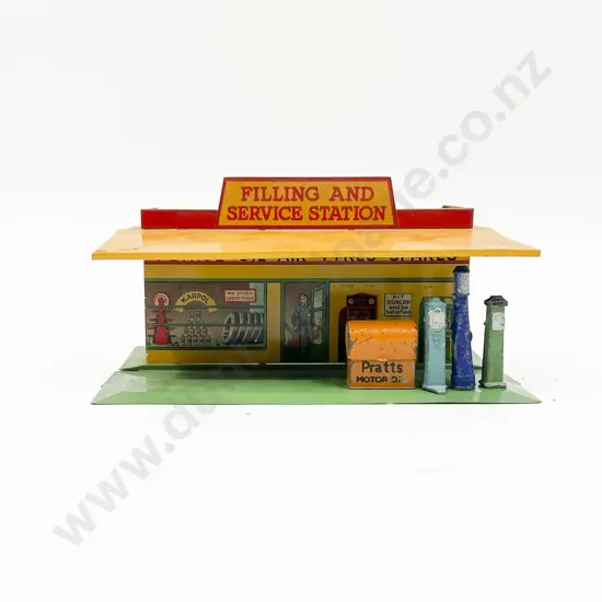 Boxed Meccano Dinky Tinplate No 48 Petrol Station