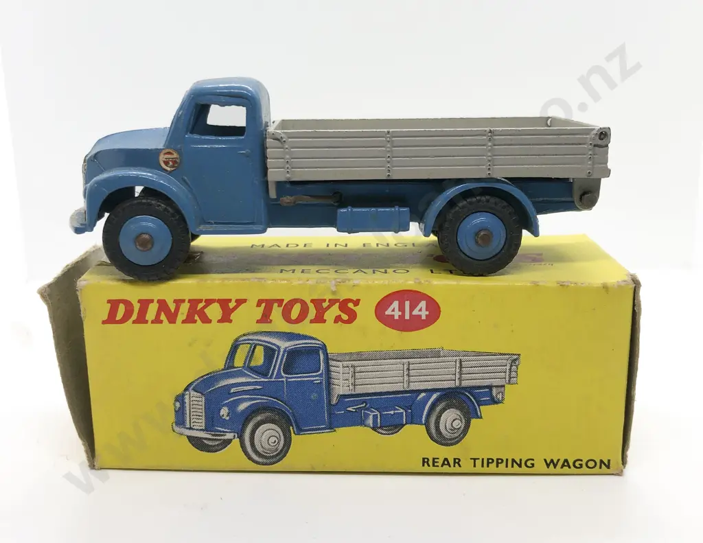 Boxed Dinky No414 Rear Tipping Wagon Image 1++