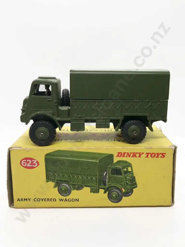 Boxed Dinky No623 Army Covered Wagon and No686 25-Pounder Field Gun Image 1++