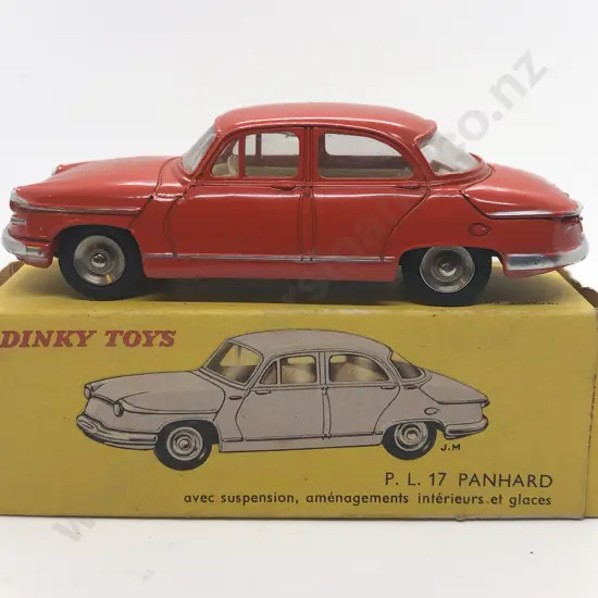 Boxed French Dinky 547 P.L. 17 Panhard