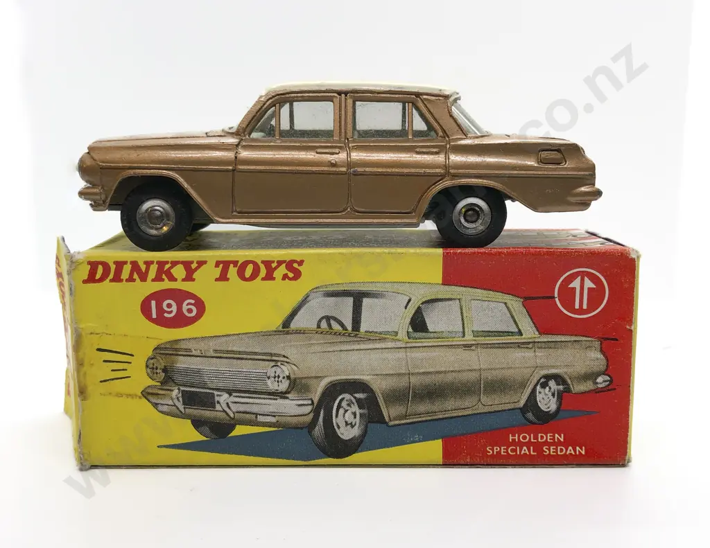 Boxed Dinky No196 Holden Special Sedan Image 1++