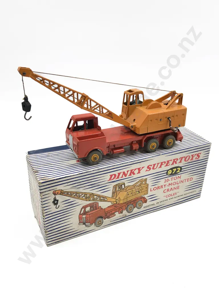 Boxed Dinky 972 20-Ton Lorry-Mounted Crane 'Coles' Image 1++
