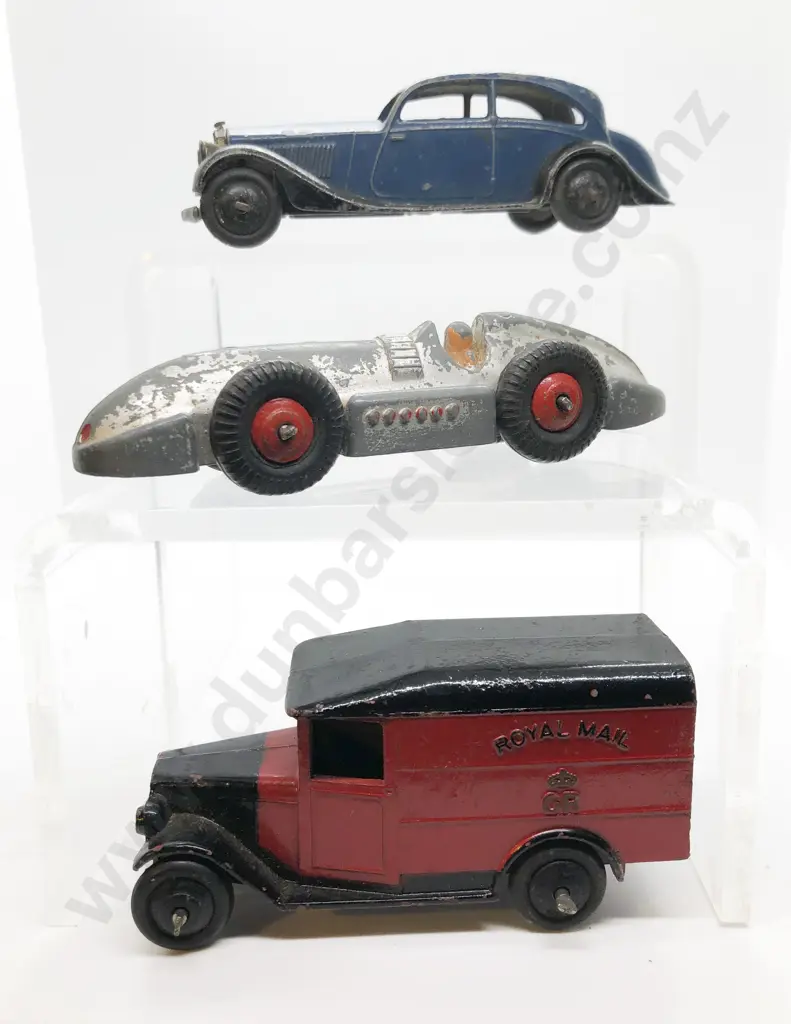 Dinky Three Unboxed Early Vehicles Image 1++