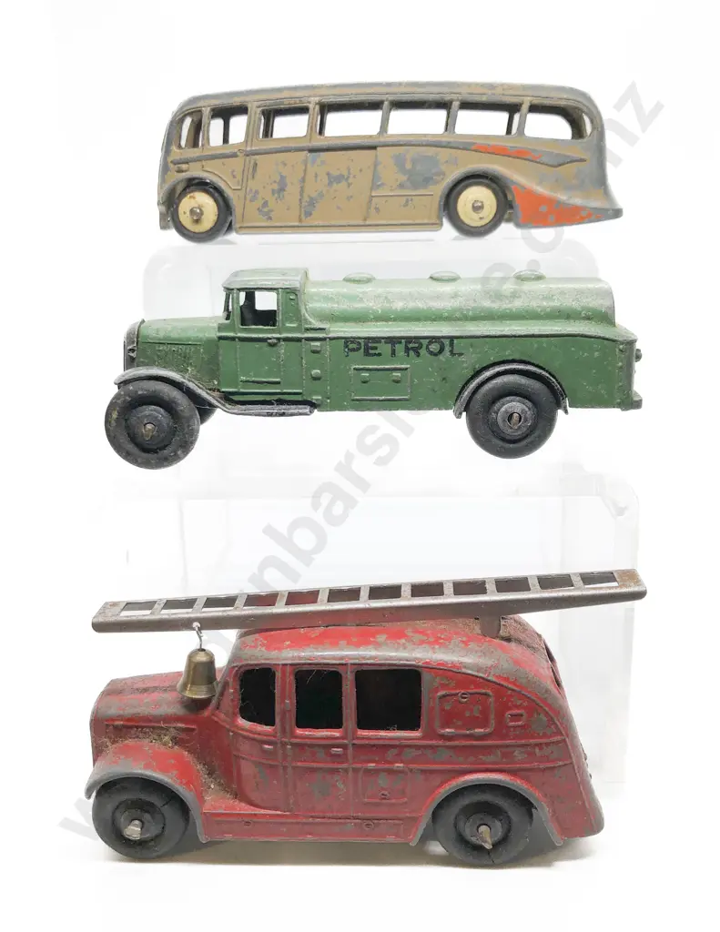 Dinky Three Unboxed Early Vehicles Image 1++
