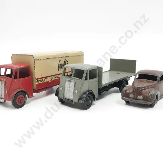 Three Dinky Models Unboxed