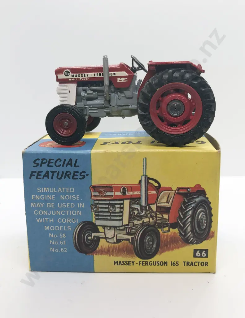 Boxed Corgi 366 Massey-Ferguson 165 Tractor Image 1++