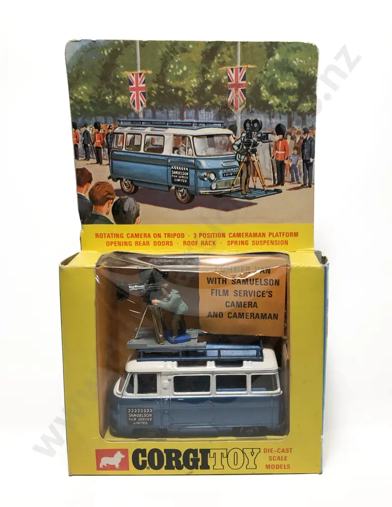Boxed Corgi 479 Commer Mobile Camera Van Image 1++