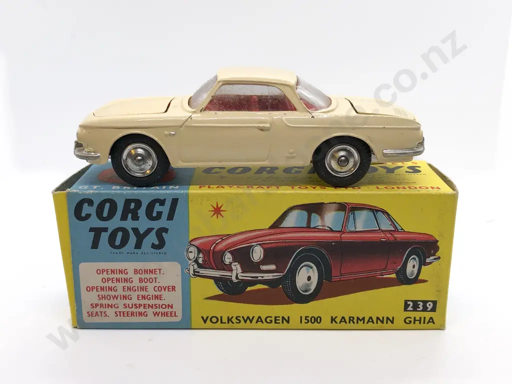 Boxed Corgi 239 Volkswagen 1500 Karmann Ghia Image 1++