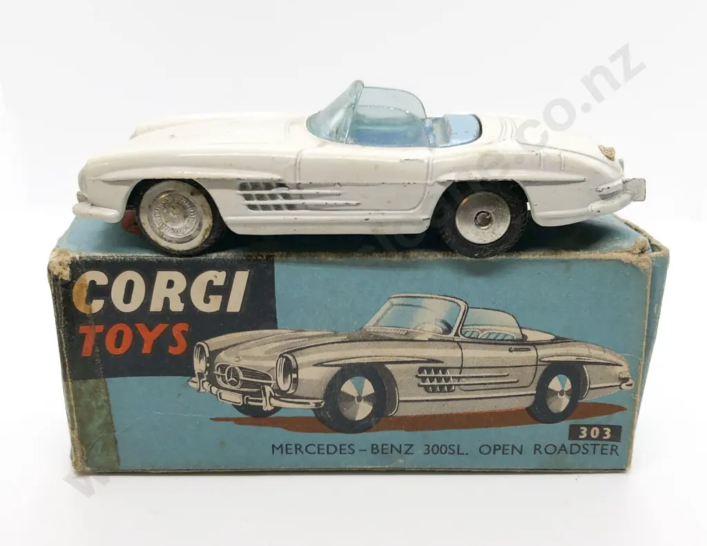 Boxed Corgi 303 Mercedes - Benz 300SL Open Roadster Image 1++