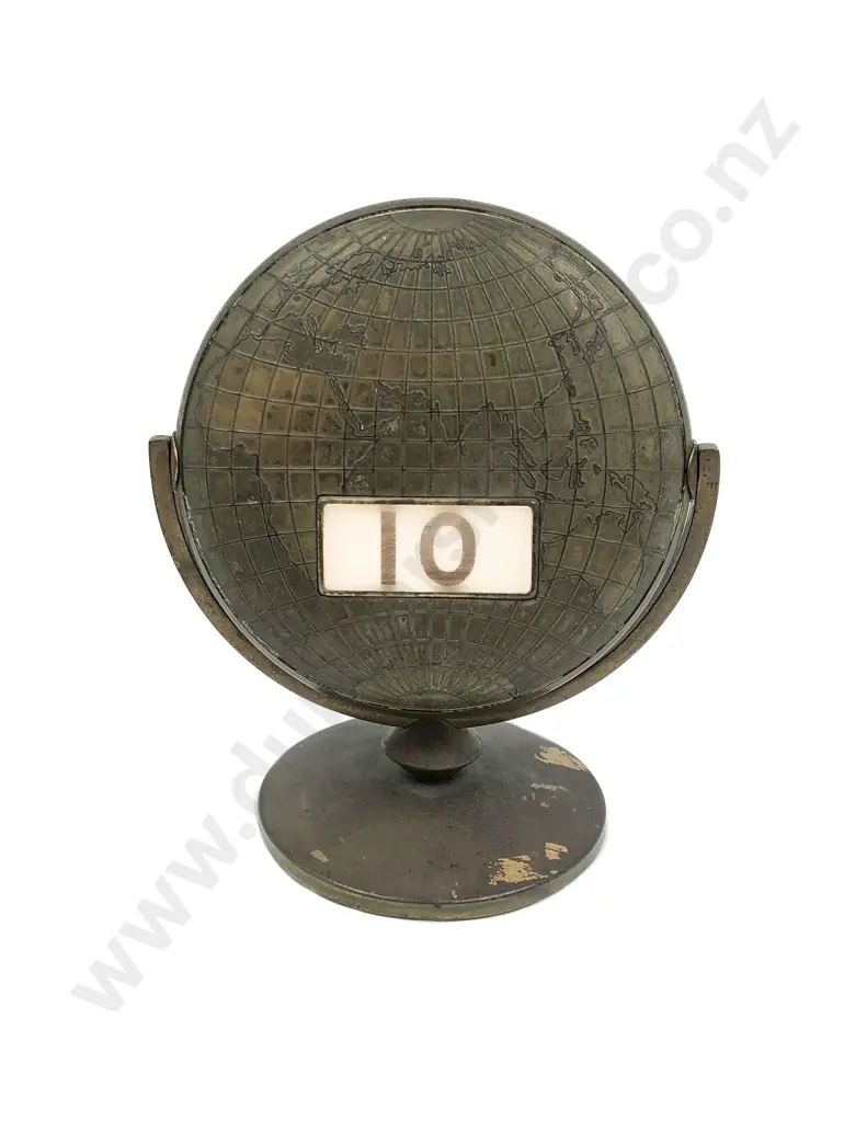 Vintage Globe Form Perpetual Flipping Calendar Image 1++