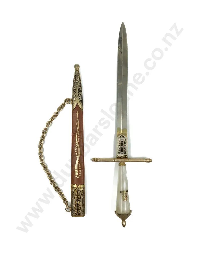 Stiletto Paper Knife Image 1++
