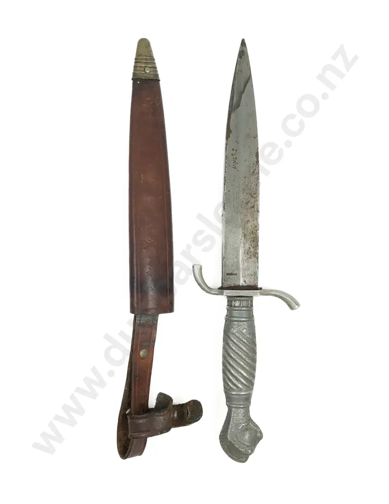WWII German Dagger Image 1++