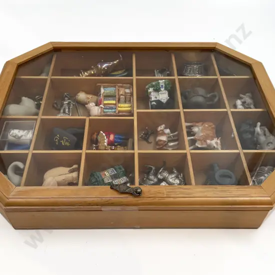 Glazed Knickknack Cabinet with Assorted Knickknacks