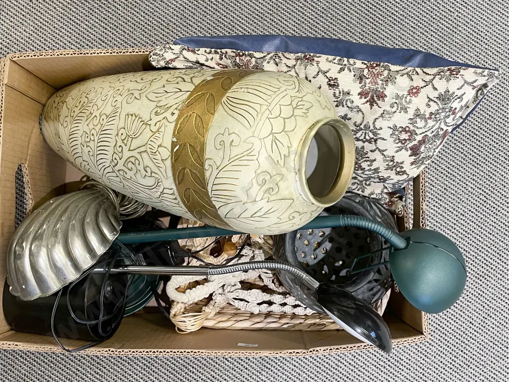 Box of Assorted Lamps and Vases Etc. Image 1++