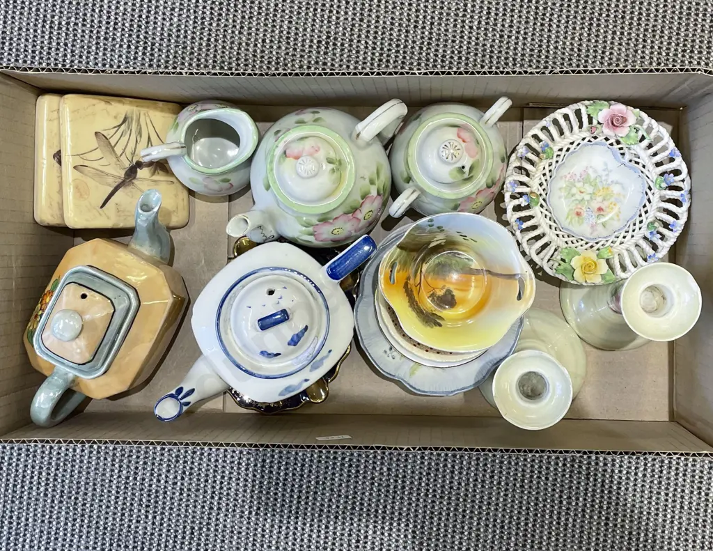 Box of Assorted Fancy China Image 1++