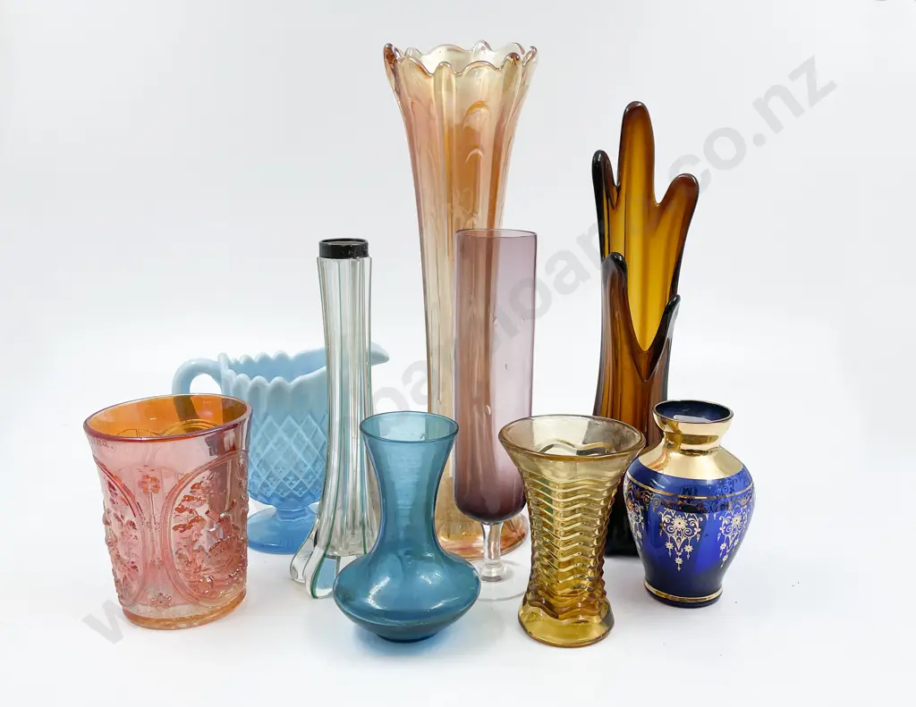 Qty of Assorted Art Glass Including Carnival Glass Mug Image 1++