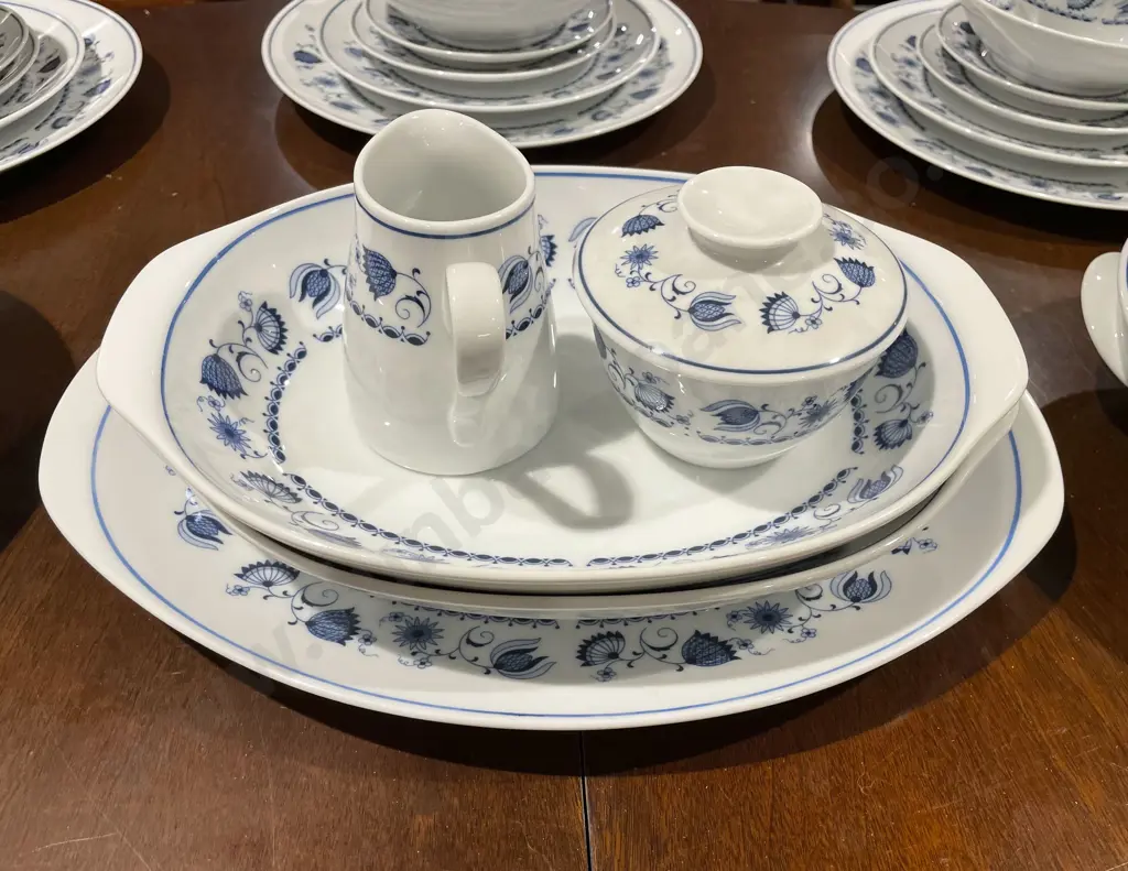 Blue and White Noritake Eight Place Dinner Service Image 1++