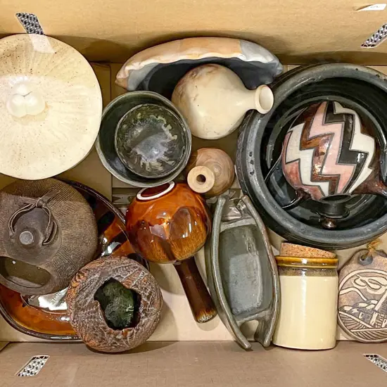 Box of Assorted Pottery
