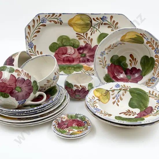 Qty of Assorted Belle Fiore